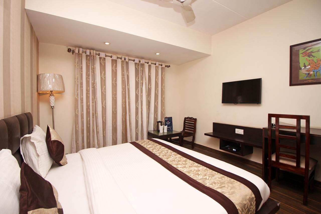 The Square Hotel